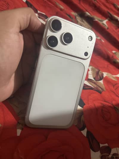 Apple iPhone XR convert 17pro