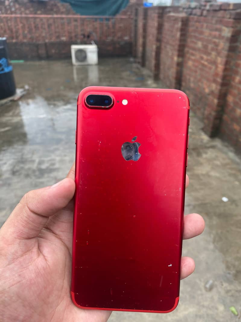 Apple iPhone 7 Plus 0