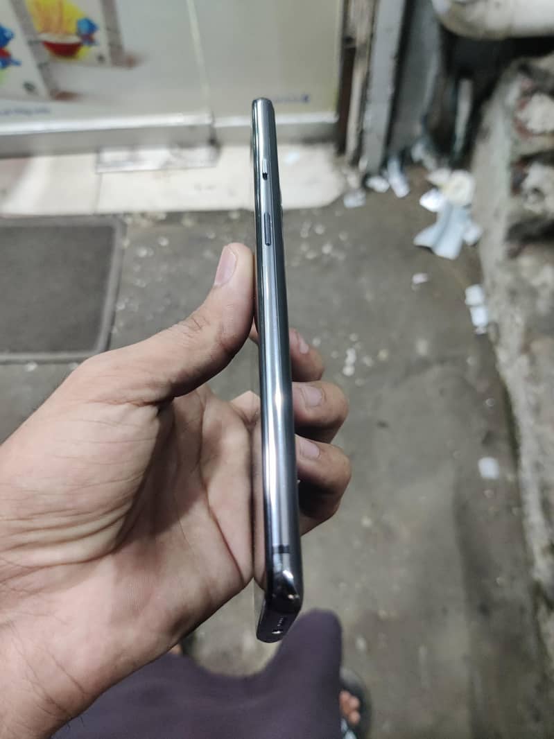 One Plus 7T 6