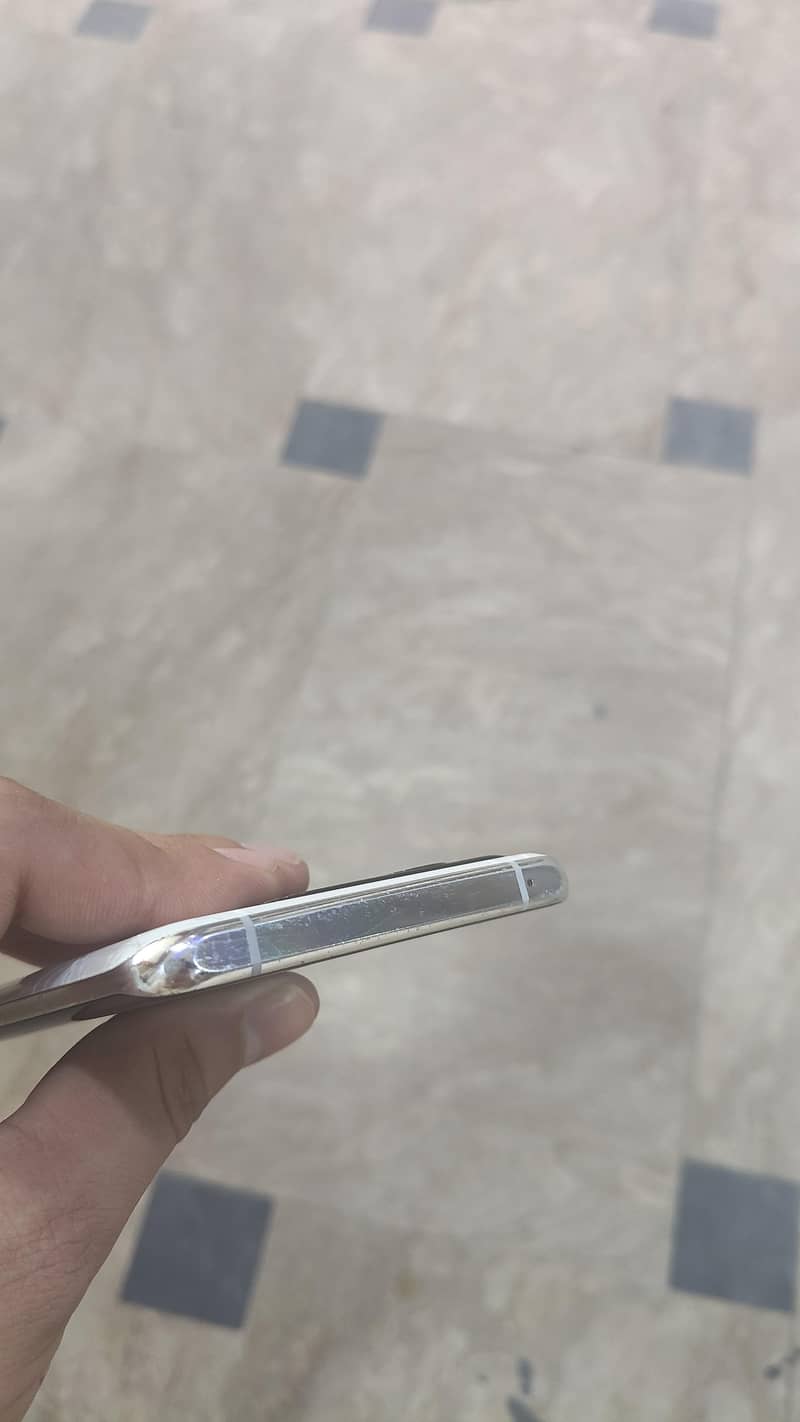 One Plus 10 Pro 1