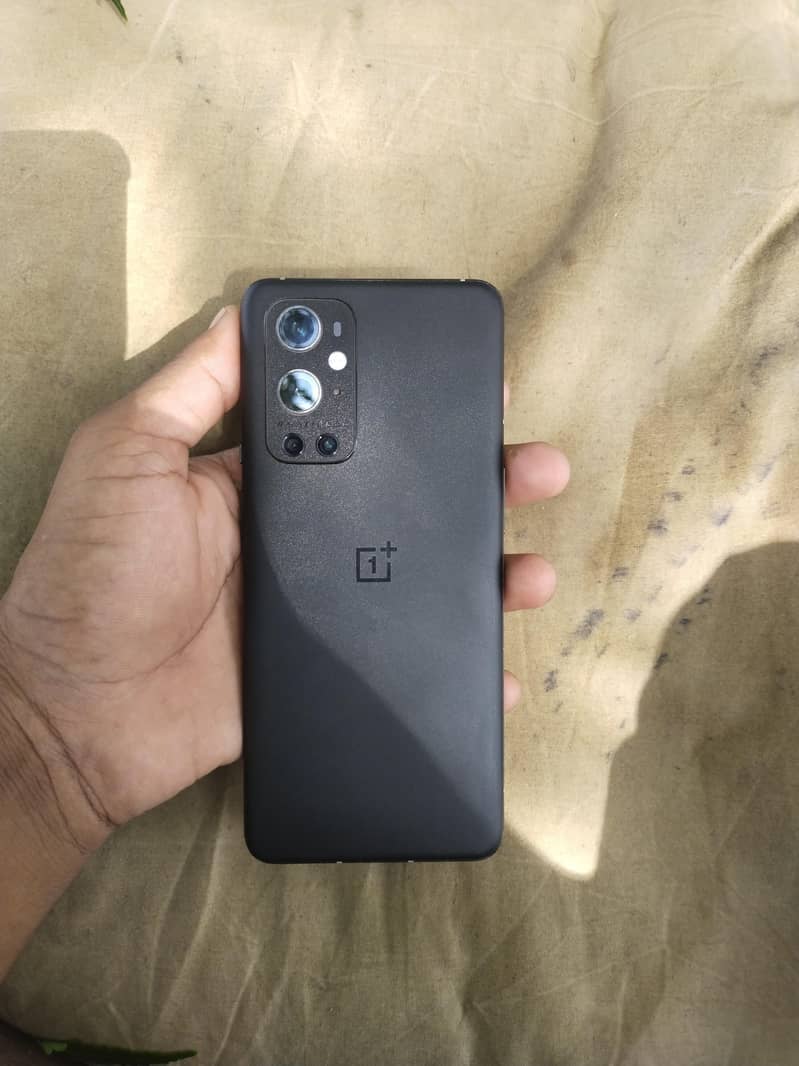 One Plus 9 Pro 2