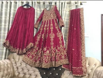 bridal wear wedding dress long frock with heavy work. .