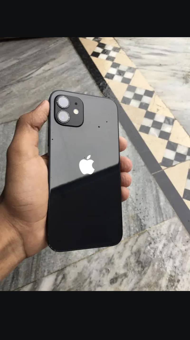 Apple iPhone 12 3