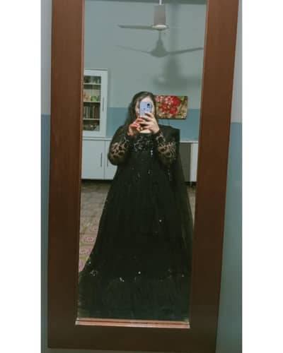 Black Fancy Maxi – Size Large (L)