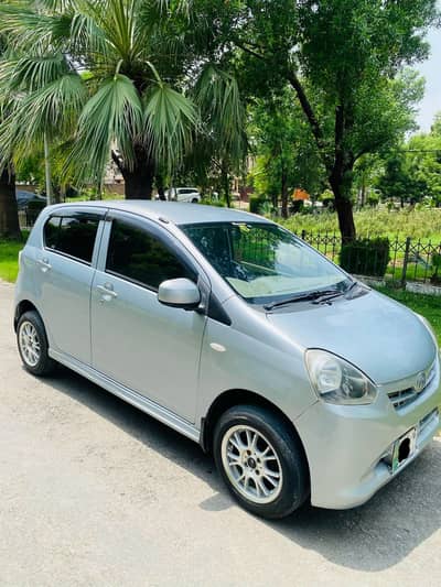 Daihatsu Mira 2013