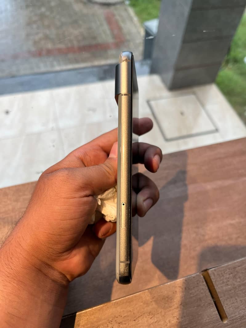 Google Pixel 8 1