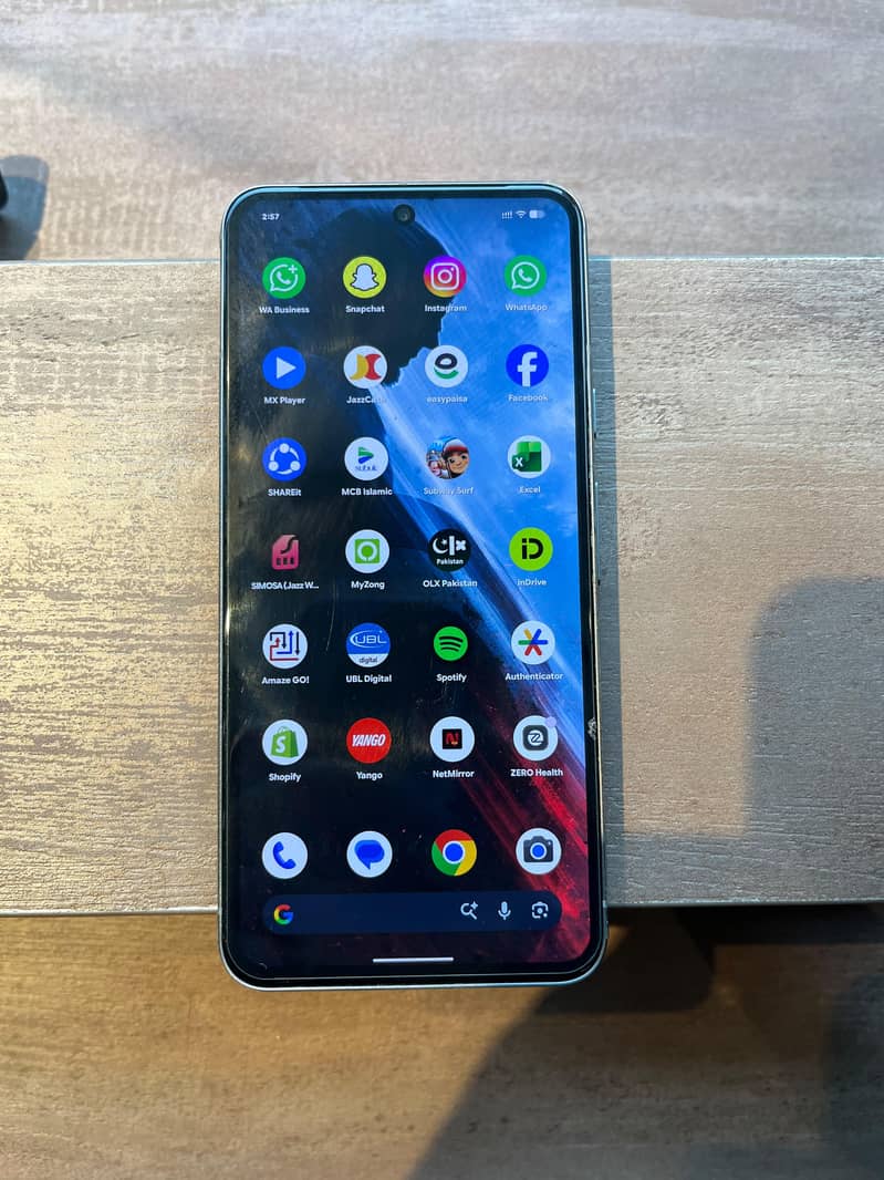 Google Pixel 8 2