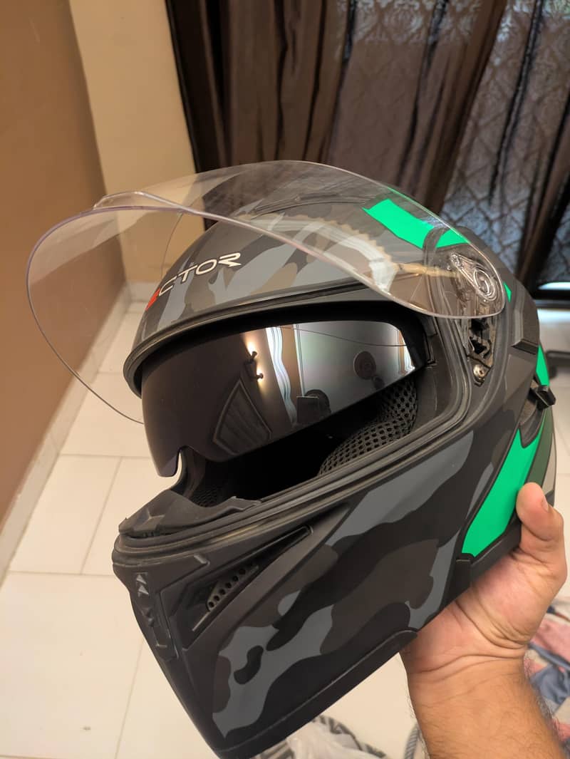 VECTOR SIZE medium 10/10 condition 1