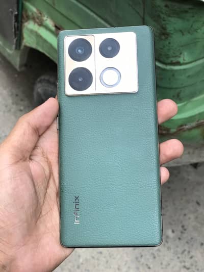 Infinix Note 40 Pro
