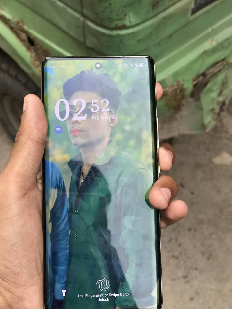 Infinix Note 40 Pro 3