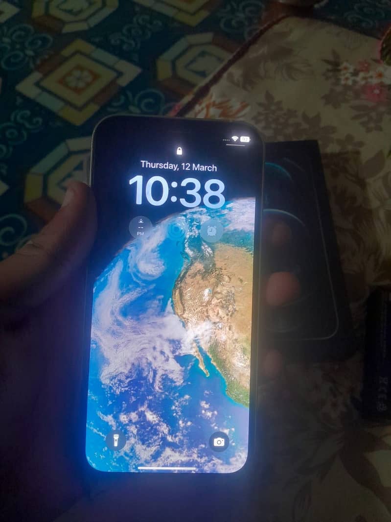Apple iPhone 12 Pro 3