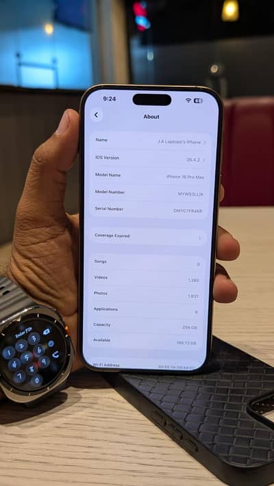 Apple iPhone 16 Pro Max