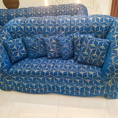 6 Seater Sofa Set - Gently used