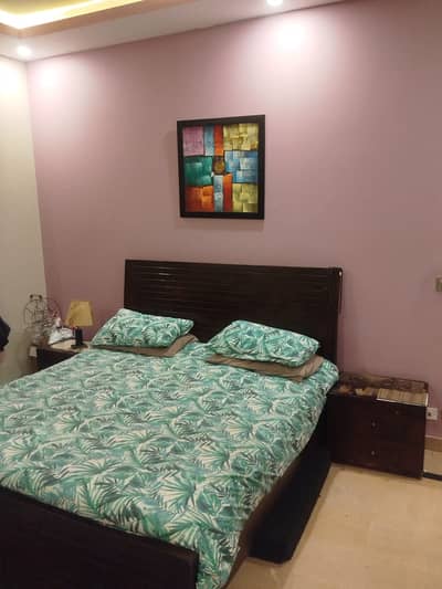 Wooden Bedroom Set – Bed, 2 Side Tables & Dressing Table with Mirror