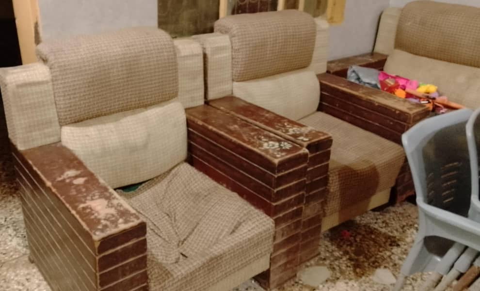 sofa set 0
