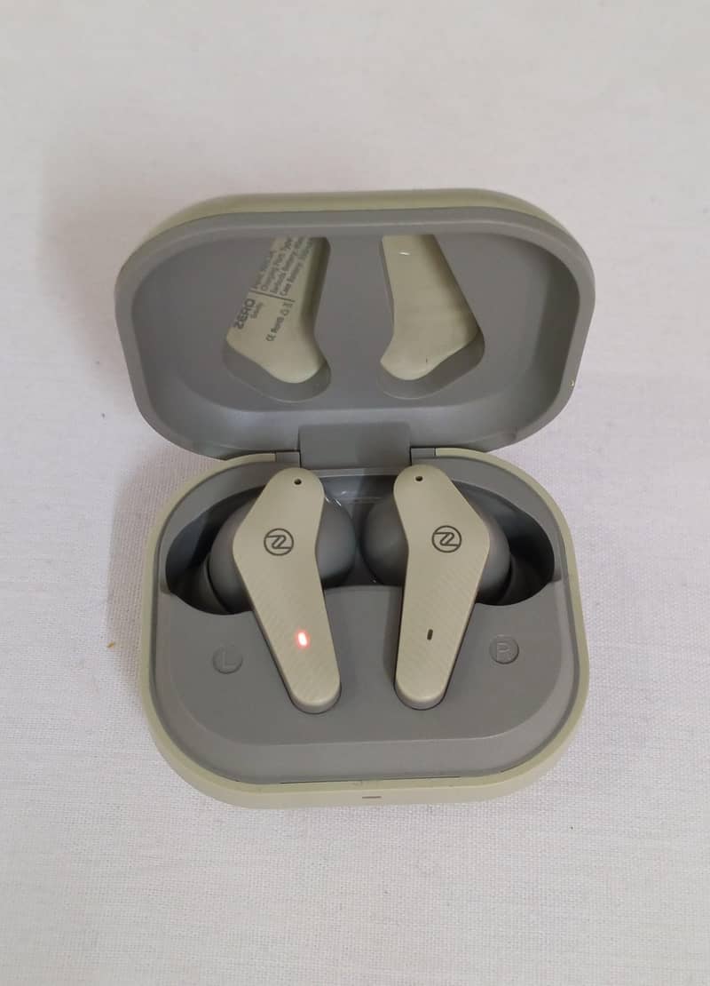 airbuds 1