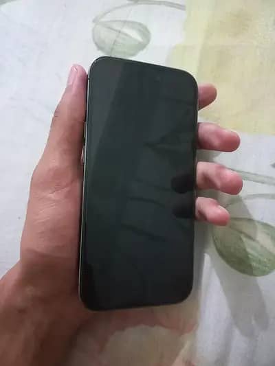 Apple iPhone 14 Pro 3