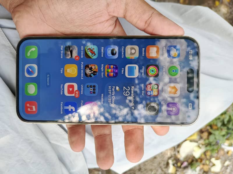 Apple iPhone 14 Pro Max 4