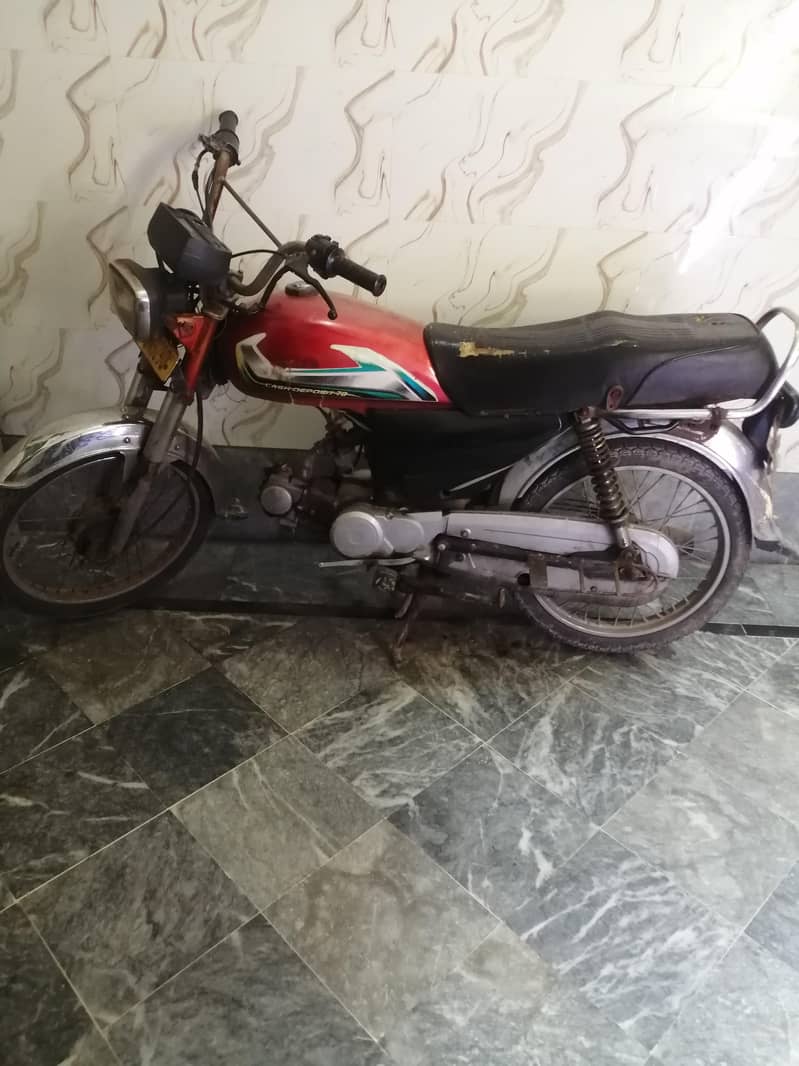 Crown 70 cc 3