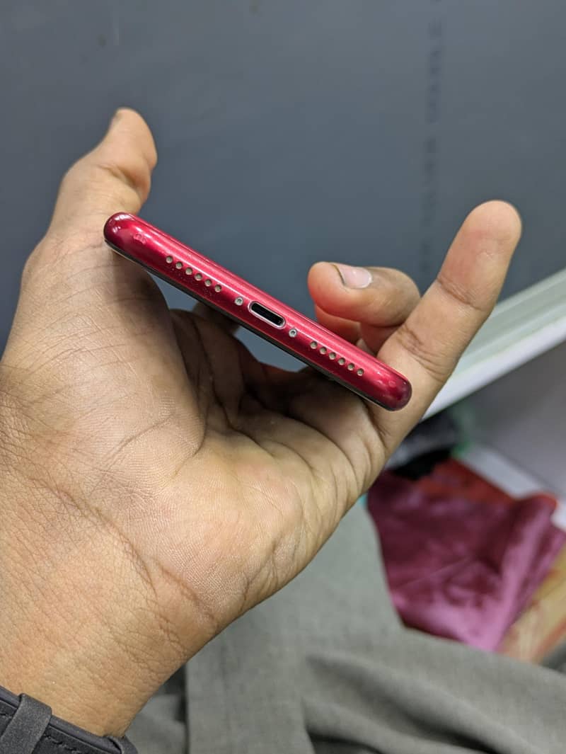Apple iPhone 11 2