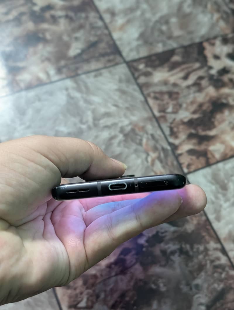 One Plus 8 Pro 4
