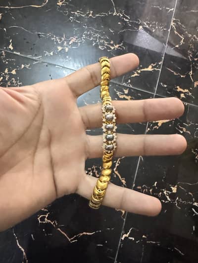 Real Gold bracelet almost around 2 to 2.5 Tola for sale