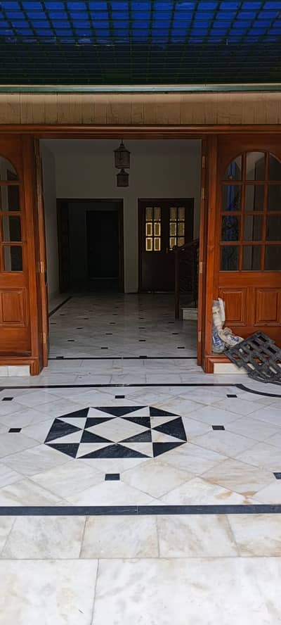 2 Kanal House for Rent