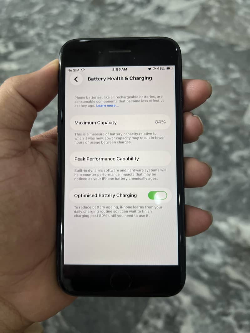 Apple iPhone SE 3rd generation 5