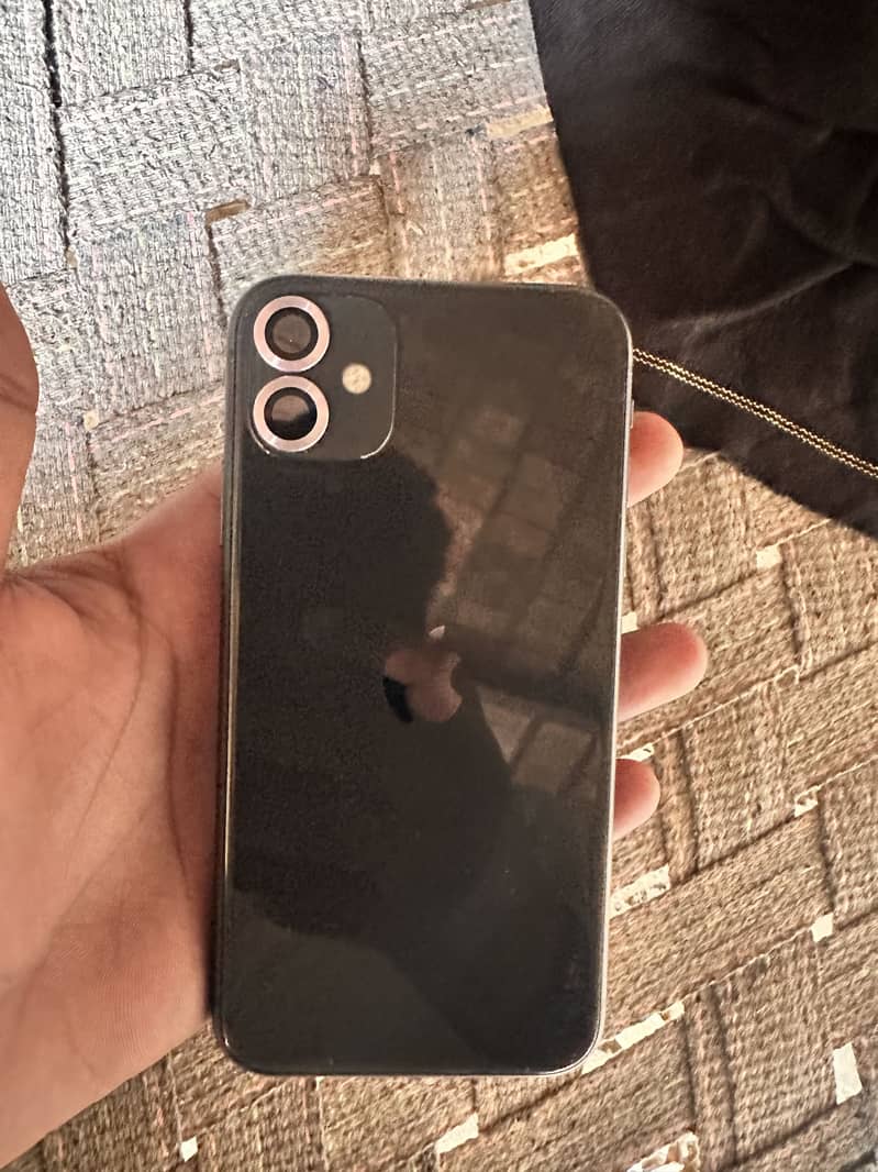Apple iPhone 11 7