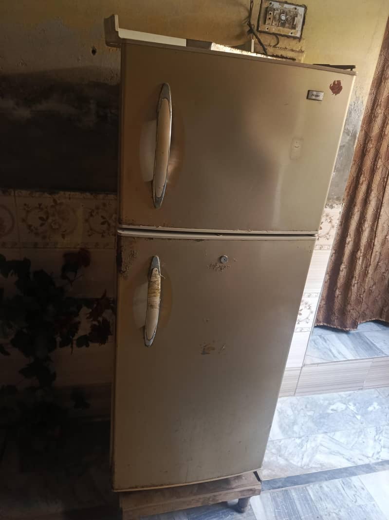 Refrigerator 1