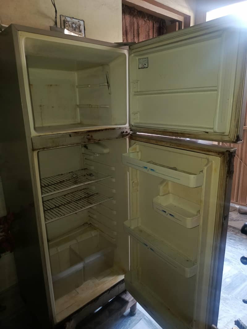 Refrigerator 2