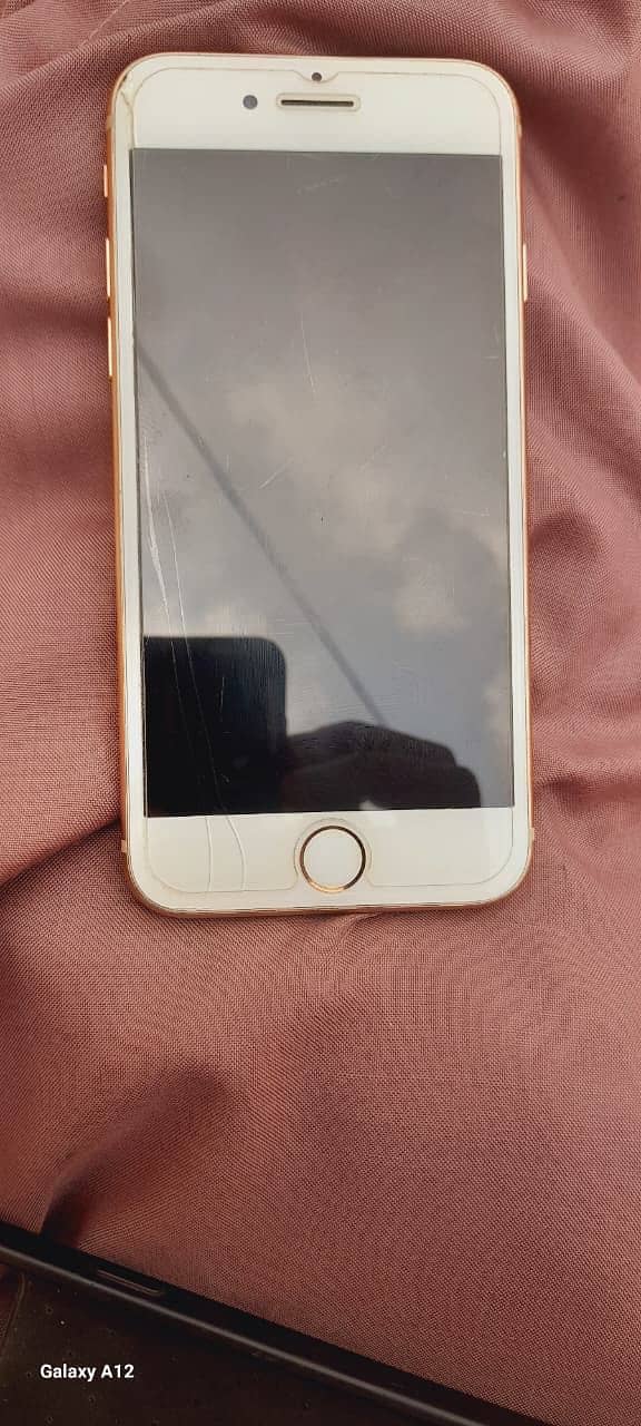 Apple iPhone 8 2