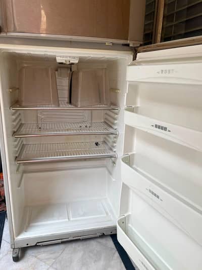 Dawlance fridge Full Size