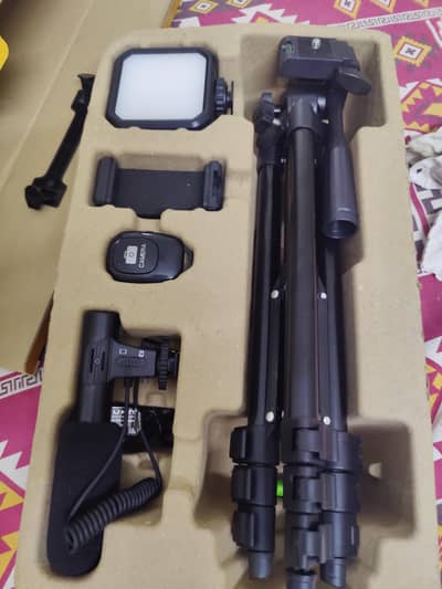 video making tripod kit