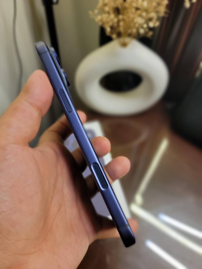 Apple iPhone 17 Pro Max 2