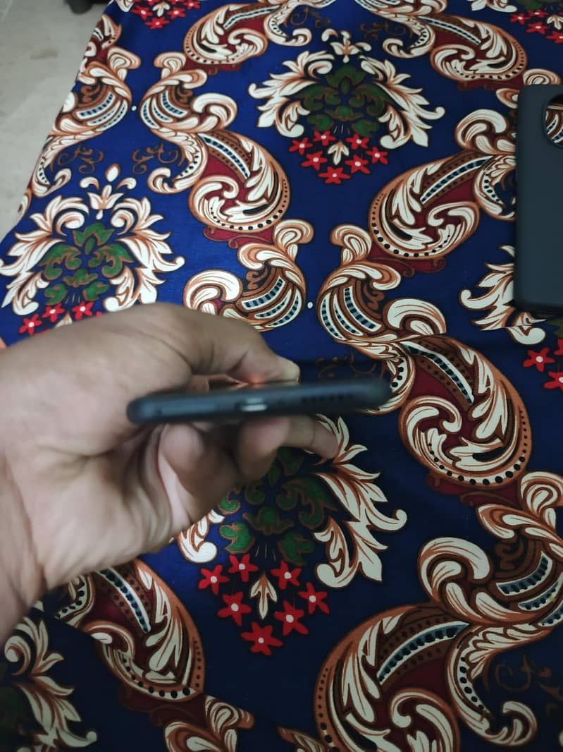 Xiaomi Redmi note 15 7