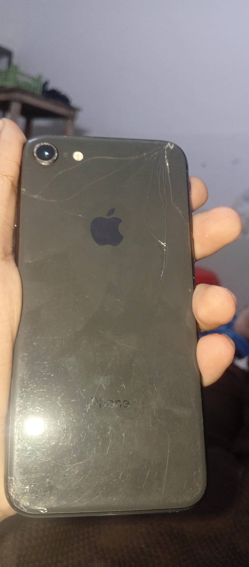Apple iPhone 8 1