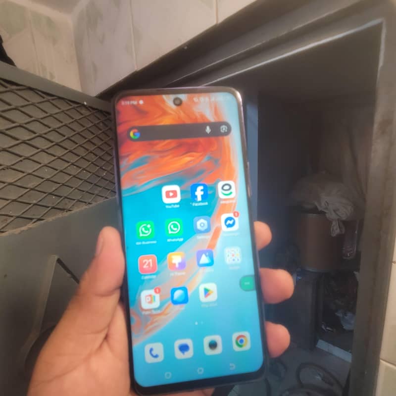 Tecno CAMON 18T 8