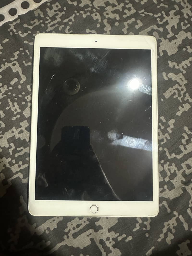 I pad 7th generation 1