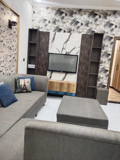 Bahria town phase 8 10 Marla luxury furnished house available for rent