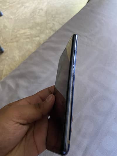 Vivo V21e