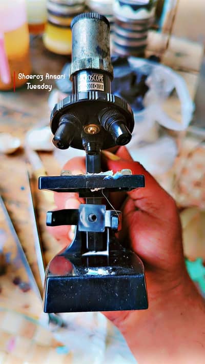 Rs 2500 microscope 