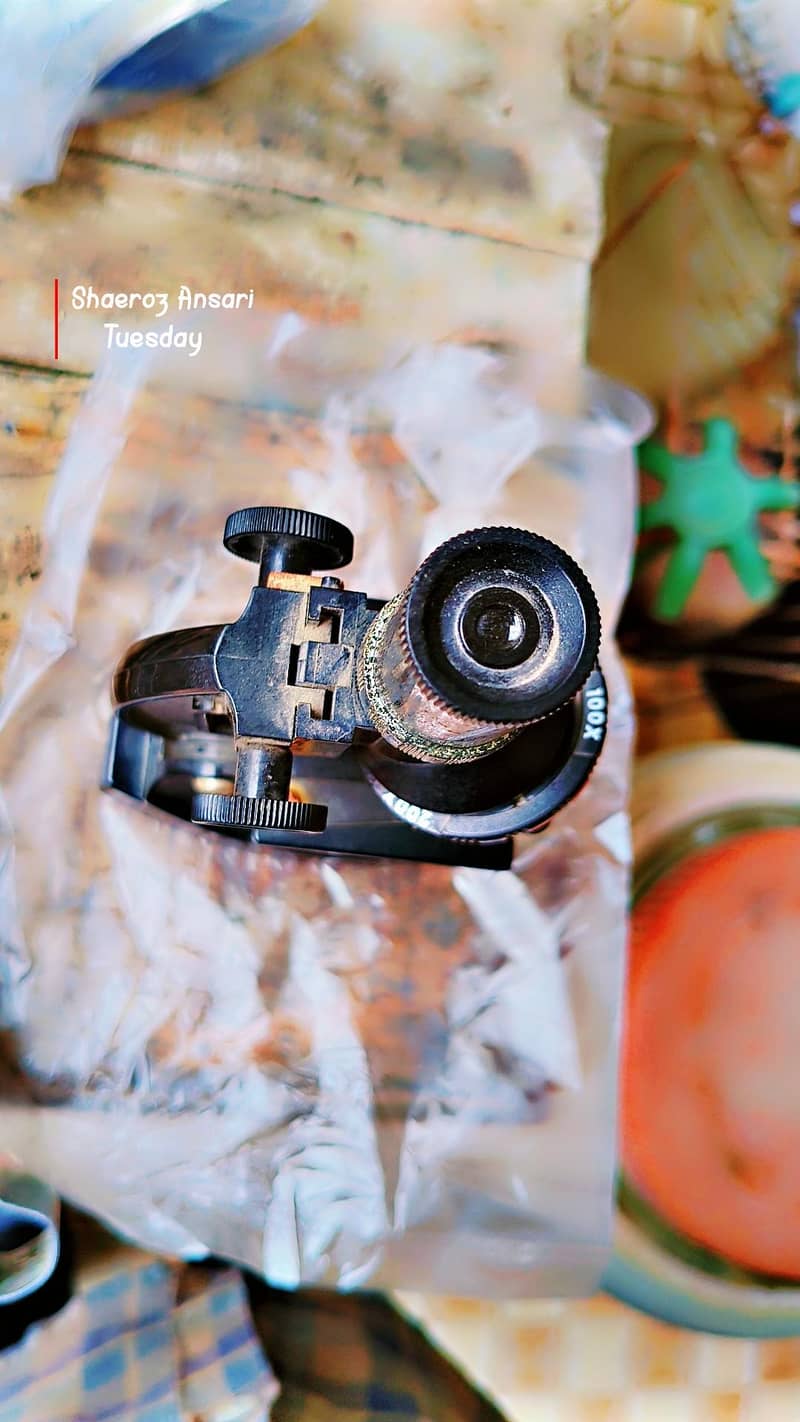Rs 2500 microscope  1