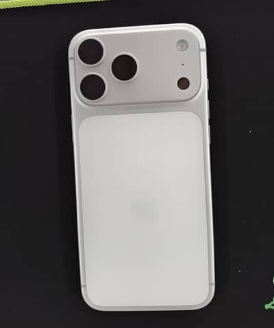 Apple iPhone 17 Pro Max 256 silver white