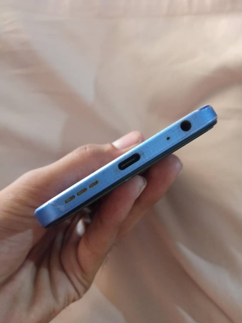 Tecno spark 40 2