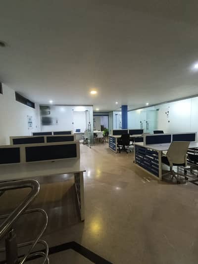 1200sqft furnished office available in Johar Town