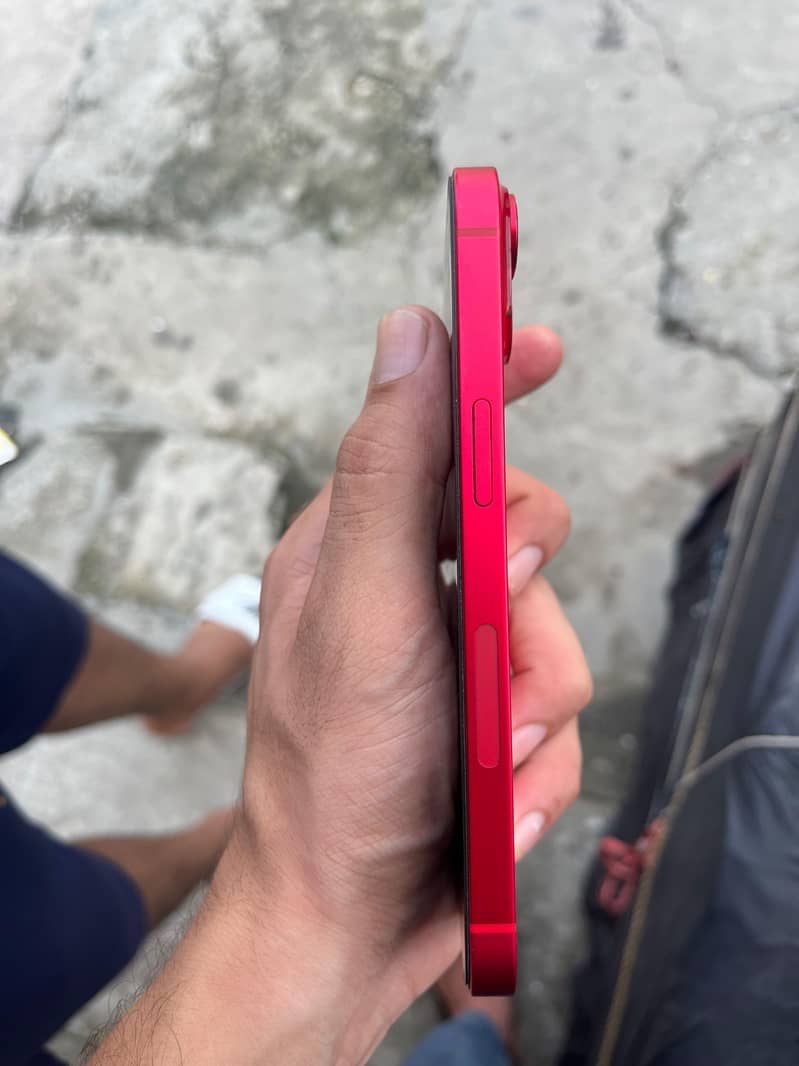 Apple iPhone 14 2