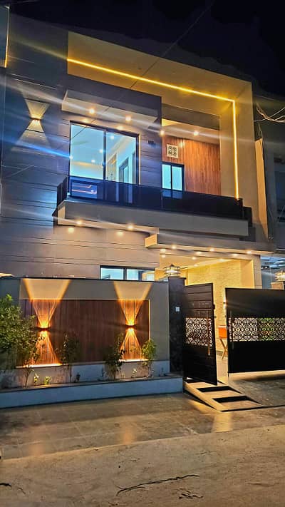 5 Marla Brand New House Is Up For Sale