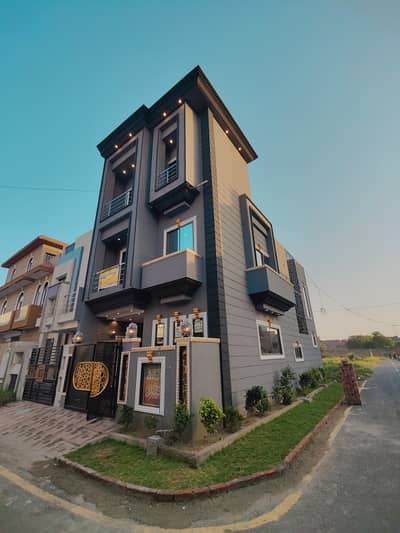 4 Marla Corner Triple Storey House Is Up For Sale