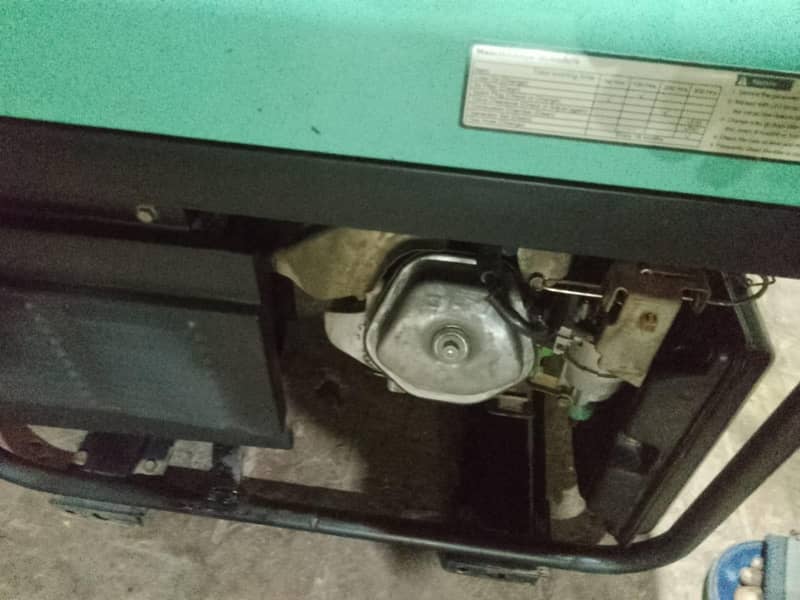 GENERATOR 8